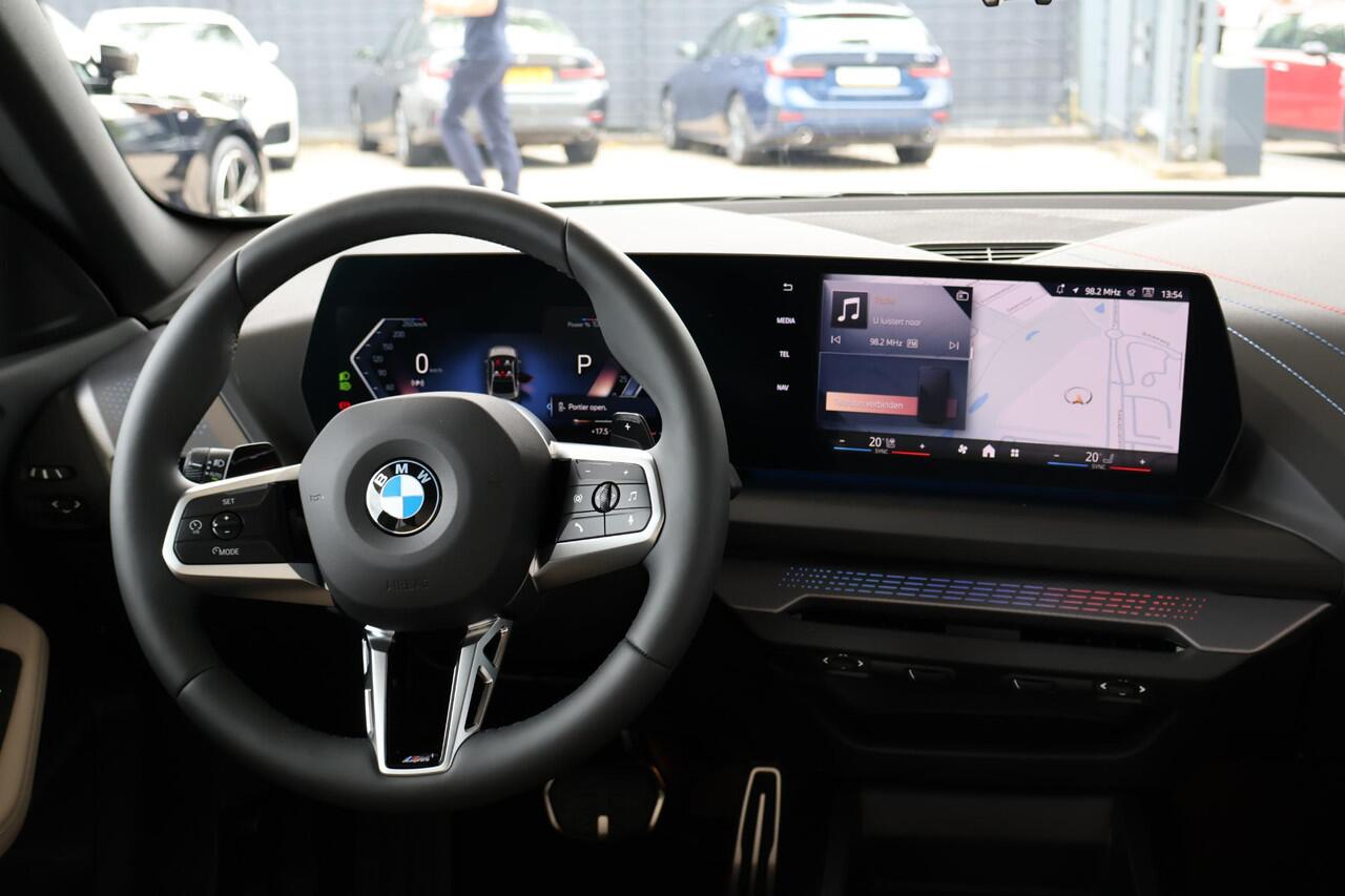 BMW 2-SERIE Gran Coupé 220 M Sport Design Edition | Voorstoelen Verwarmd | Stuurwiel Verwarmd | Achteruitrij Camera