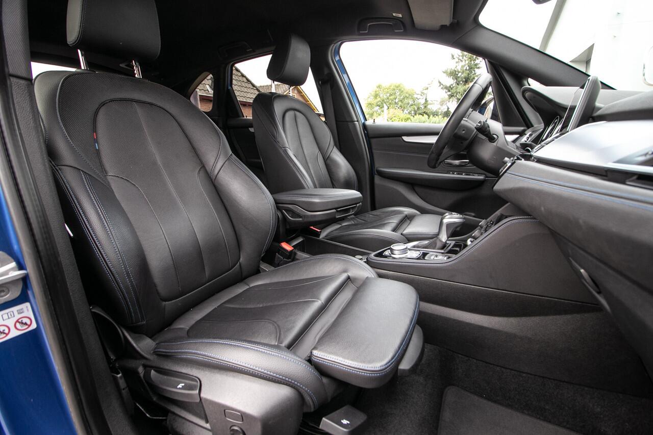 BMW 2-SERIE Active Tourer 225xe iPerformance High Executive M sport | Led | Leder | Navigatie | Elec. achterklep | Cruise | PDC