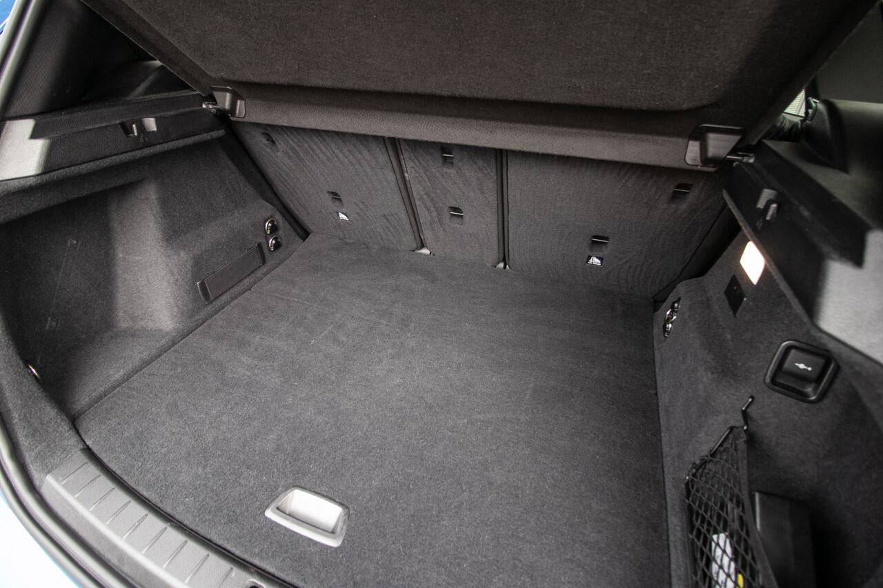 BMW 2-SERIE Active Tourer 225xe iPerformance High Executive M sport | Led | Leder | Navigatie | Elec. achterklep | Cruise | PDC