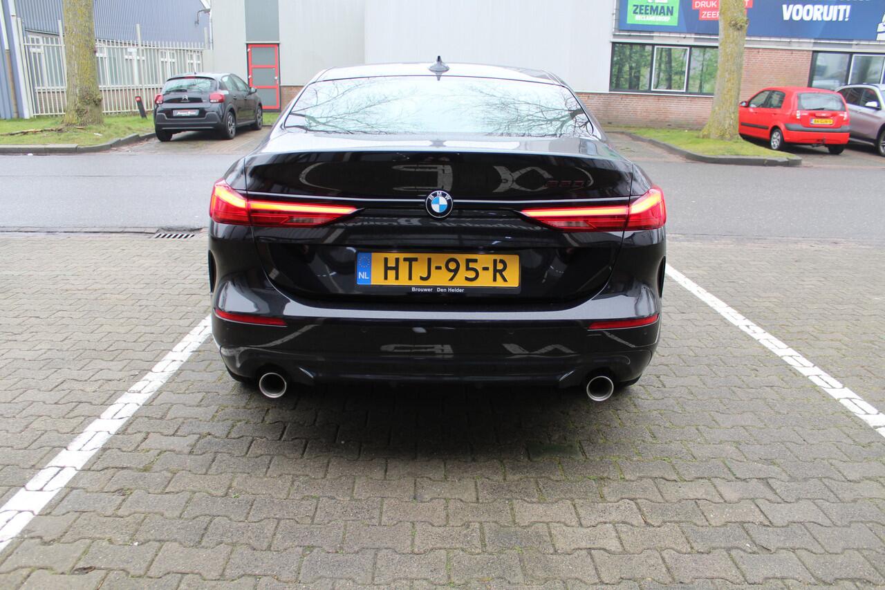 BMW 2-SERIE Gran Coupé 220I SPORT LINE GRAN COUPE AUTOMAAT 1 JAAR GARANTIE / GEEN AFLEVERINGS KOSTEN