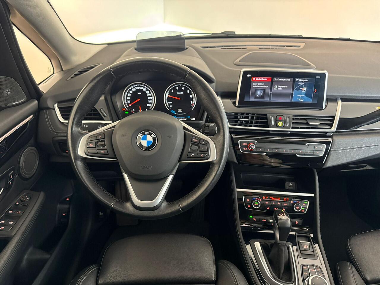 BMW 2-SERIE Active Tourer 225xe iPerformance High Executive