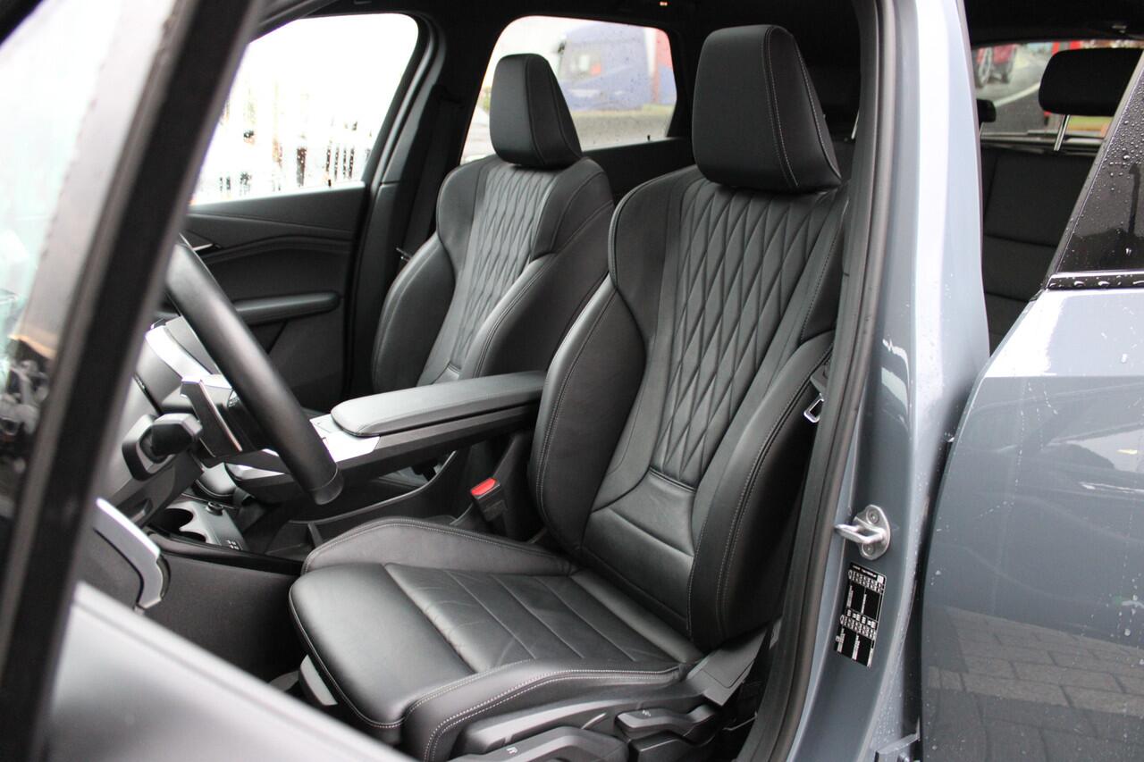 BMW 2-SERIE Active Tourer 218i M Sport Automaat / Panoramadak / Sportstoelen / M Adaptief onderstel / Comfort Access / Stuurverwarming / Adaptieve LED / Parking Assistant Plus / Head-Up