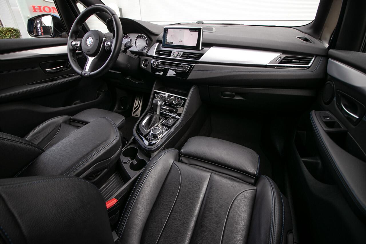 BMW 2-SERIE Active Tourer 225xe iPerformance High Executive M sport | Led | Leder | Navigatie | Elec. achterklep | Cruise | PDC