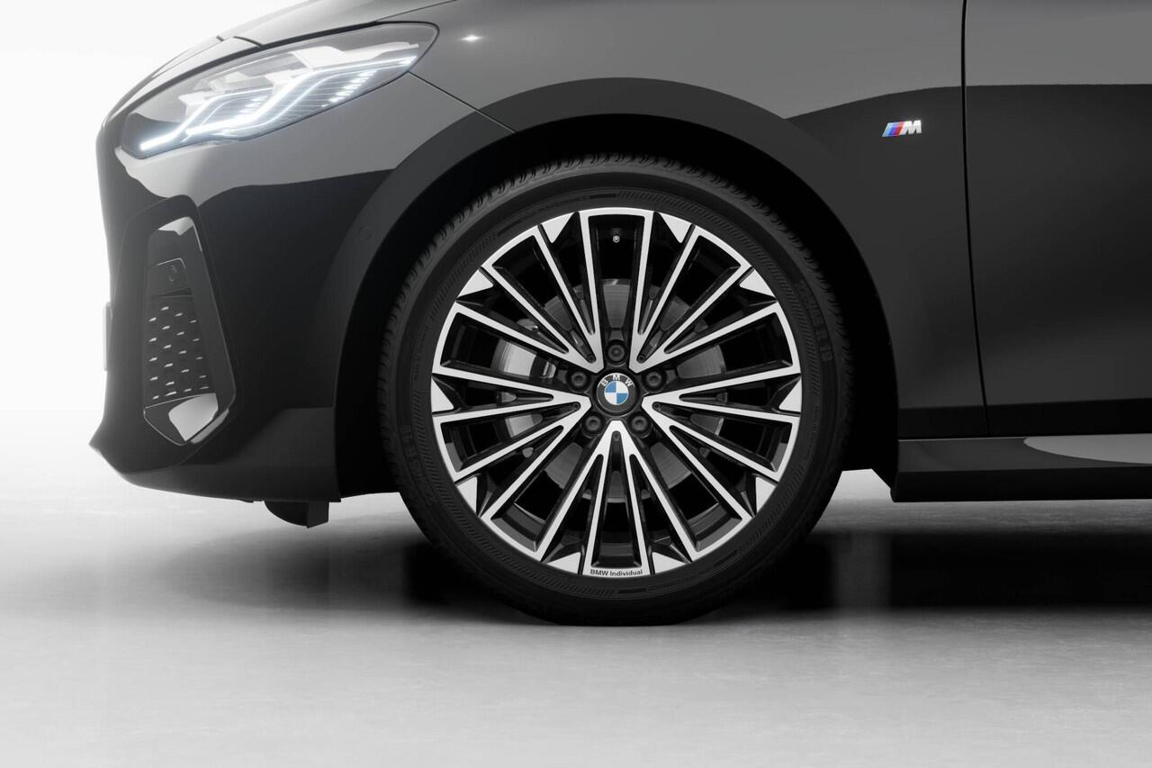 BMW 2-SERIE Active Tourer 220i | M Sport | Premium Pack | Travel Pack