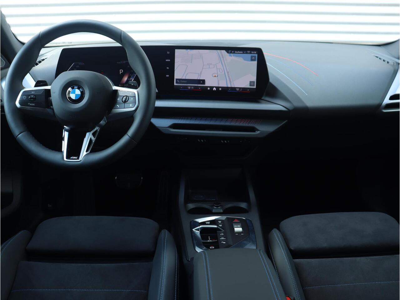 BMW 2-SERIE Gran Coupé 220 | M Sport Package Pro | Equipment Package