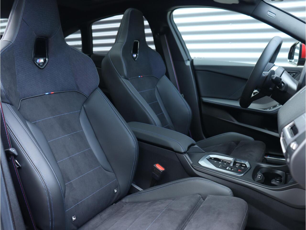 BMW 2-SERIE Gran Coupé 220 | M Sport Package Pro | Equipment Package