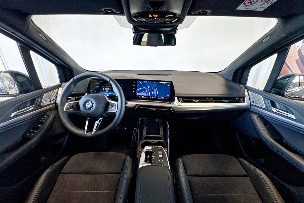 BMW 2-SERIE Active Tourer 225e xDrive | M Sport | Premium Pack | Travel Pack