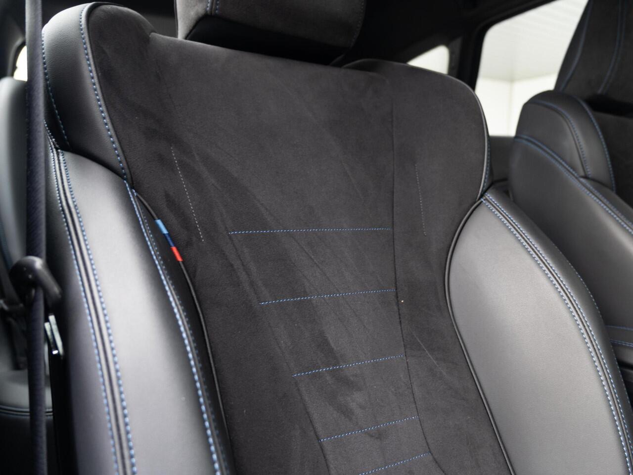 BMW 2-SERIE Active Tourer 225e xDrive | M Sportpakket | Innovation Pack | Comfort Access | Head-Up Display | Driving Assistant Plus | 17''