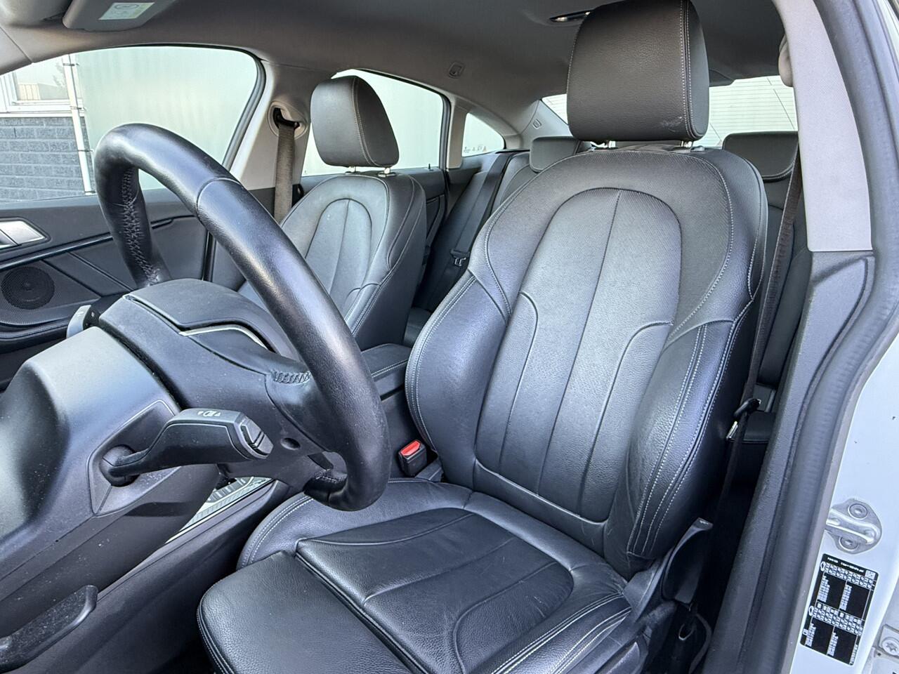 BMW 2-SERIE Gran Coupé BWJ 2020 218i 141 PK Executive AUTOMAAT LEDER | VIRTUAL COCKPIT | STOELVERW. | PDC | NAVI | CLIMA | CRUISE | BLUETOOTH | LMV 17 INCH | MULTIFUNCT. STUURWIEL