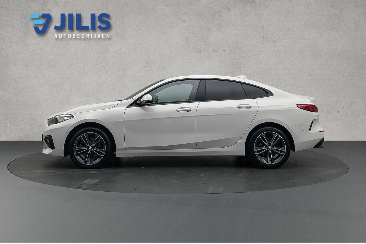 BMW 2-SERIE Gran Coupé 218i Business Edition | Camera | LED koplampen | Digitaal display | Sportstoelen
