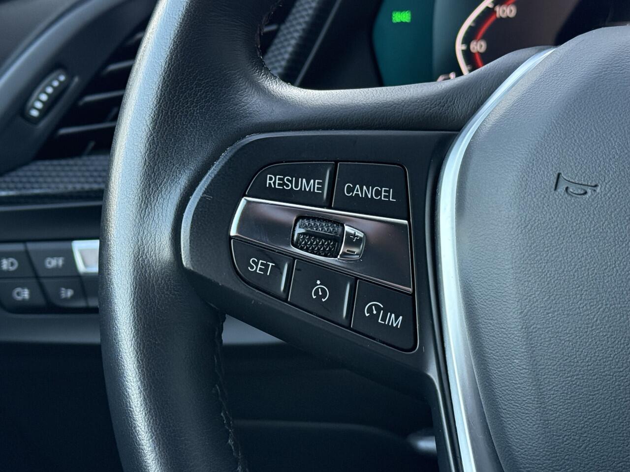 BMW 2-SERIE Gran Coupé BWJ 2020 218i 141 PK Executive AUTOMAAT LEDER | VIRTUAL COCKPIT | STOELVERW. | PDC | NAVI | CLIMA | CRUISE | BLUETOOTH | LMV 17 INCH | MULTIFUNCT. STUURWIEL