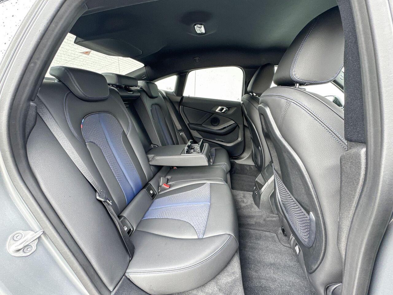 BMW 2-SERIE Gran Coupé 218i | Selections | M Sport | 19 inch