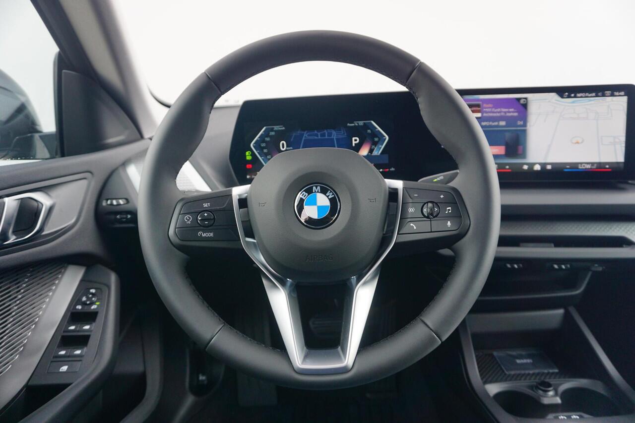 BMW 2-SERIE Gran Coupé 220 M Sport Design 18'' / Stuurwielrand verwarmd / Comfort Access / Driving Assistant