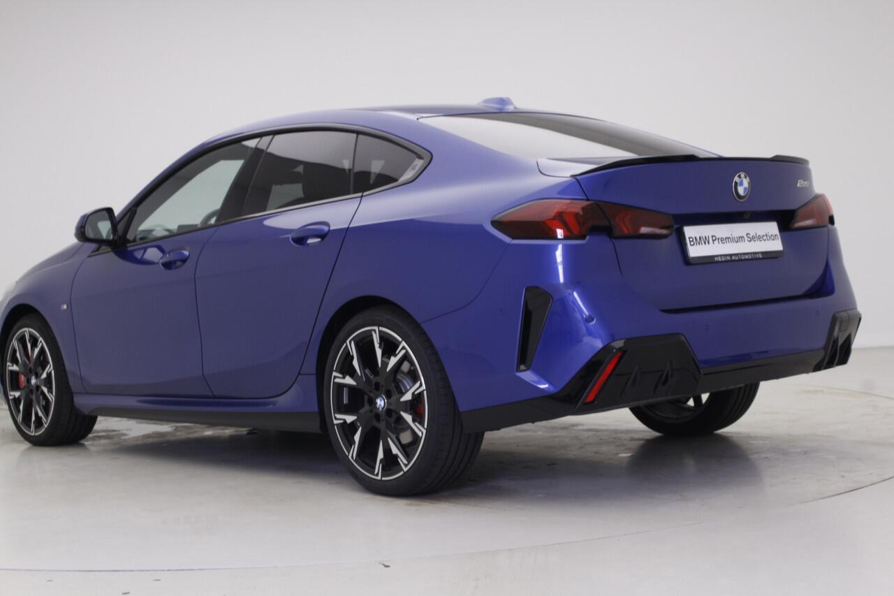 BMW 2-SERIE Gran Coupé 220 M-Sport | 19" | Stoelverwarming | Premium Pack | | Nu voor 39.895,-