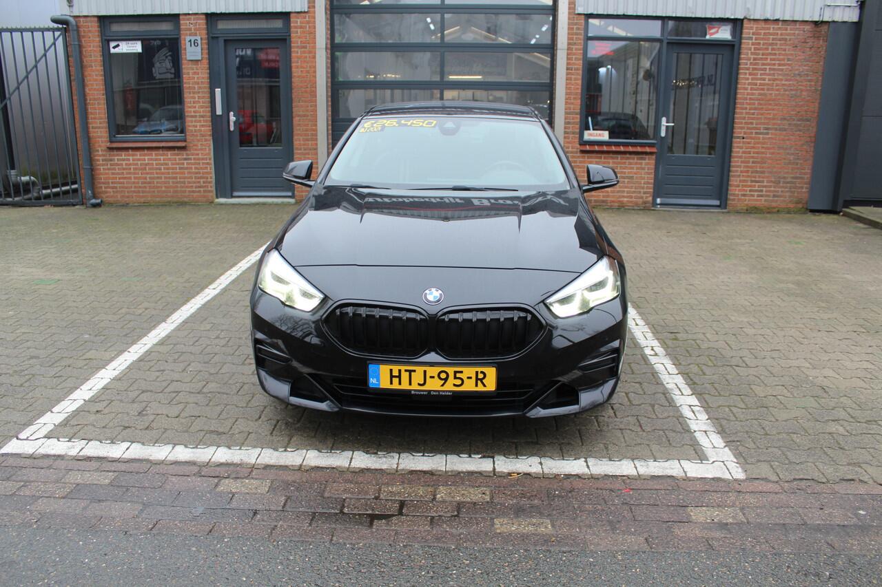 BMW 2-SERIE Gran Coupé 220I SPORT LINE GRAN COUPE AUTOMAAT 1 JAAR GARANTIE / GEEN AFLEVERINGS KOSTEN