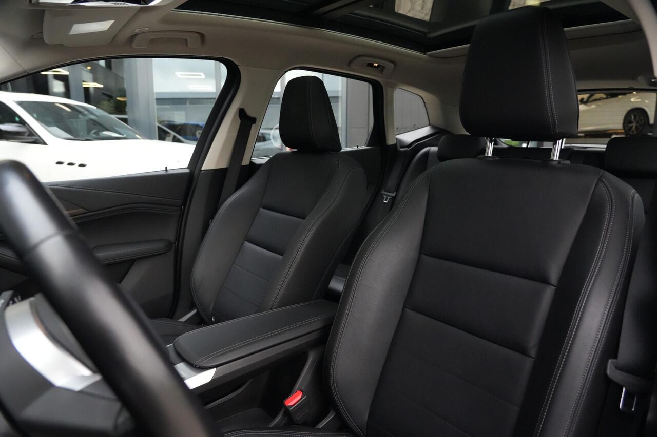 BMW 2-SERIE Active Tourer 218i 136pk Panoramadak/Stoelverwarming/Camera