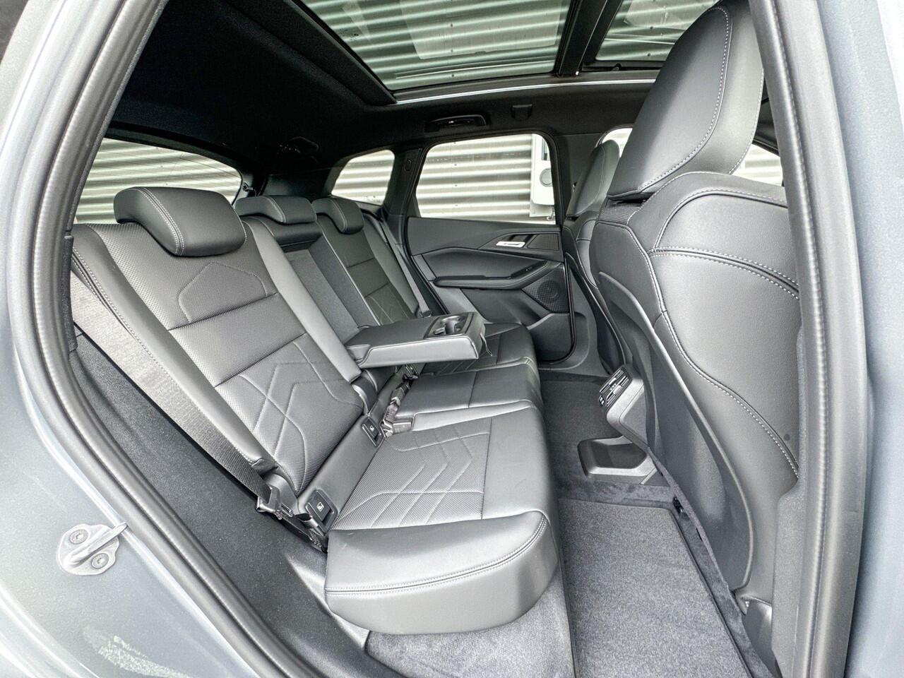 BMW 2-SERIE Active Tourer 225e xDrive M Sportpakket / Premium Pack / Travel Pack