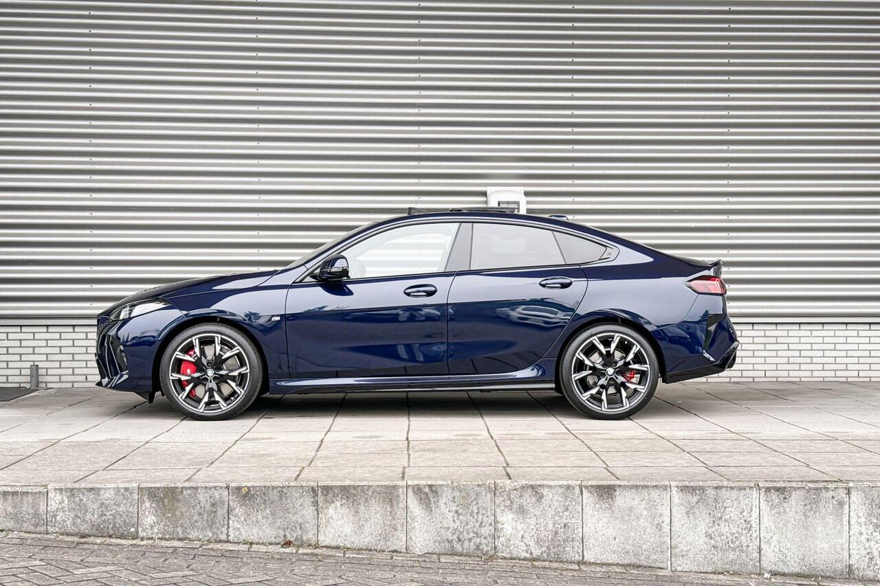 BMW 2-SERIE Gran Coupé 220 | M Sport Pro | Innovation Pack | Driving Assistant Professional | Selections