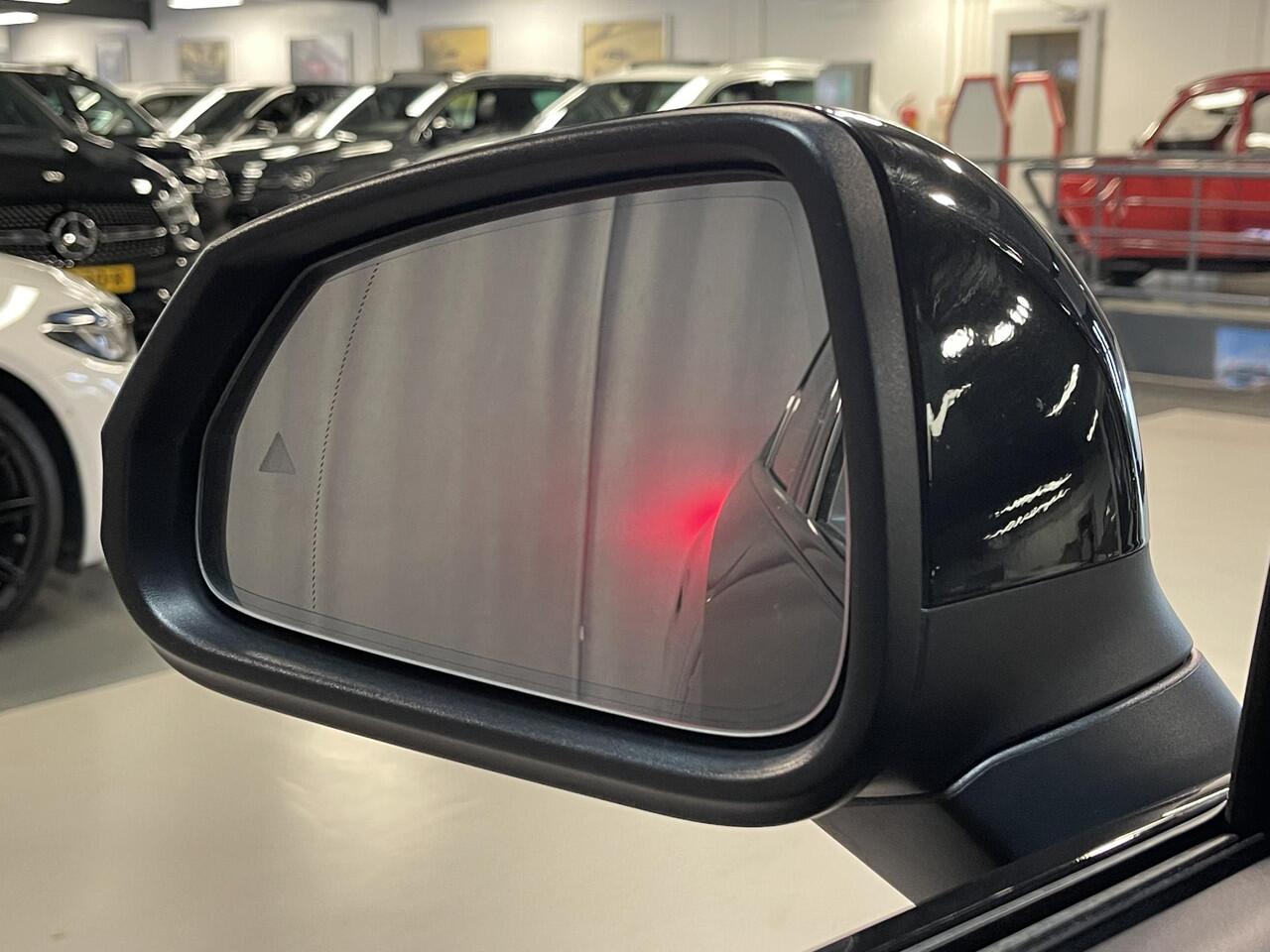 BMW 2-SERIE Active Tourer 225e xDrive M Sport 19"/Leder/Panoramadak/Stoel + stuurverwarming/Harman Kardon/360 camera/Head-up/Dodehoek/Keyless