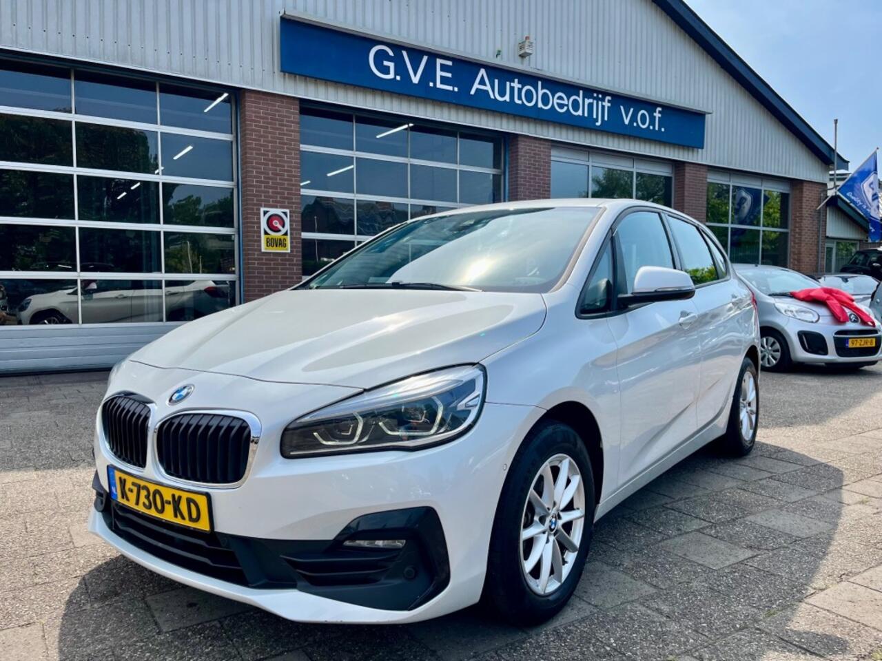 BMW 2-SERIE ACTIVE TOUR. 218I EXECUTIVE NL-AUTO NAP LOGISCH