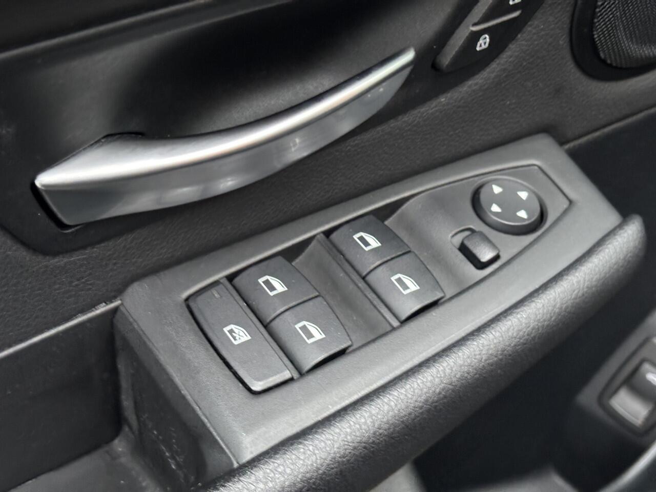 BMW 2-SERIE GRAN TOURER 216i 7p. Executive Edition / Head Up Display / NL Auto / Camera /