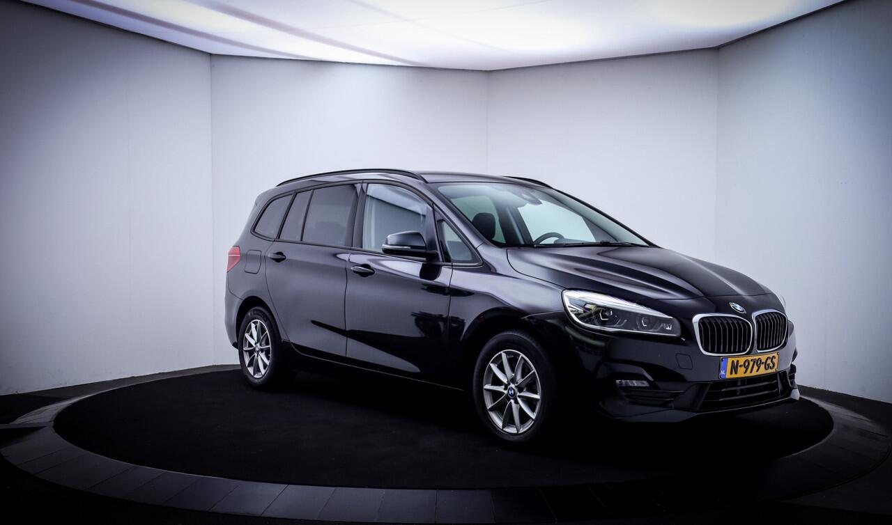 BMW 2-SERIE GRAN TOURER 218iA 7p. Business Edition Plus FULL LED | HEAD UP | CARPLAY | NAVI | STOELVERW | DAB | PDC | LMV | ELEK KLEP