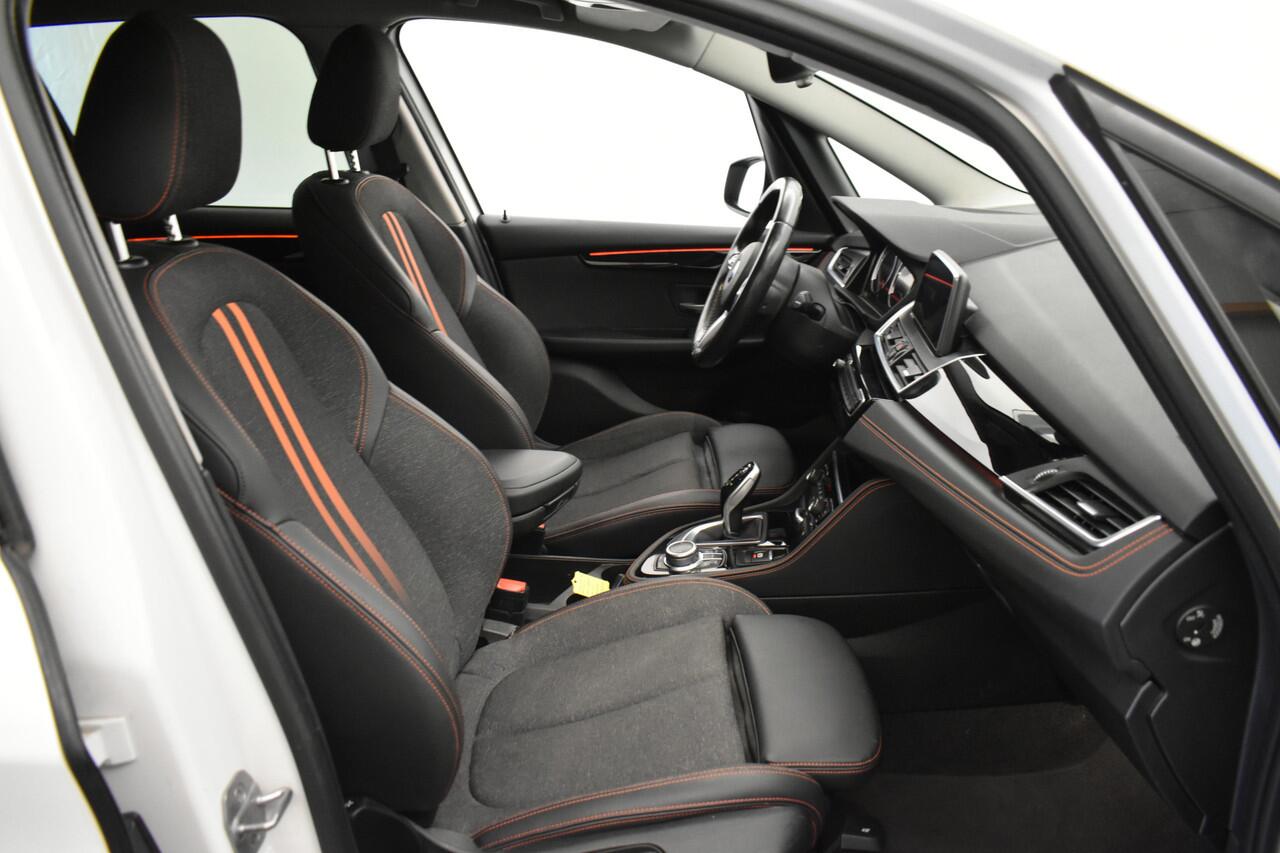 BMW 2-SERIE GRAN TOURER 220 7 pers Trekh 192 PK Executive M-Sport