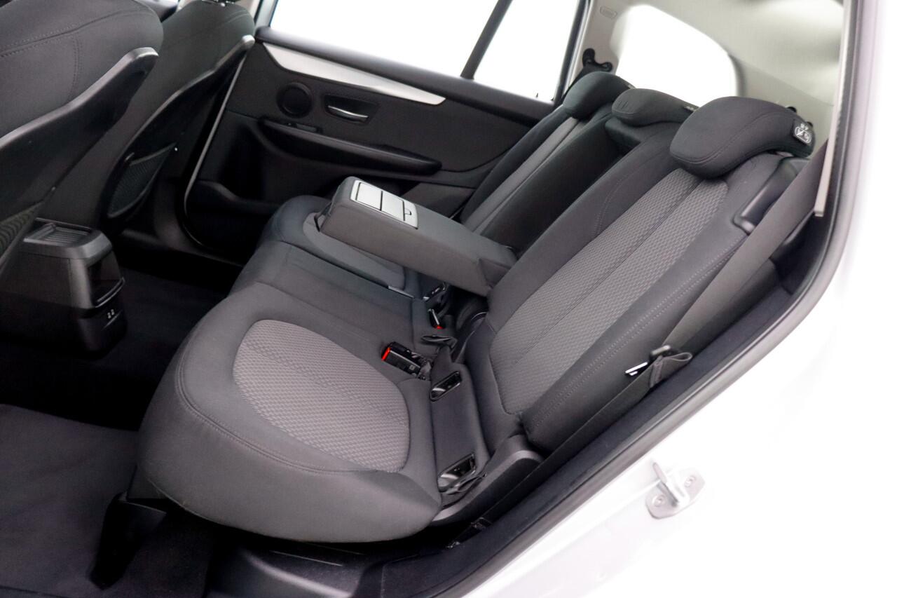 BMW 2-SERIE GRAN TOURER 216i 7Pers.Executive Edition NAVI | DAB | BLUETOOTH | PDC V+A | LMV