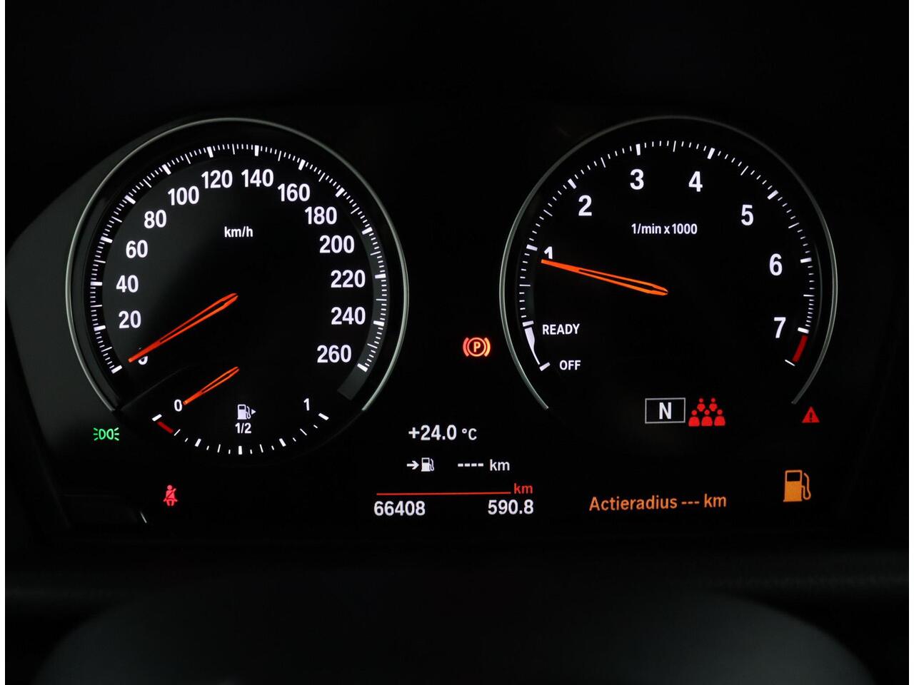 BMW 2-SERIE GRAN TOURER 216i 7p. Business Edition Sportline | 7-Persoon | Trekhaak | Head Up