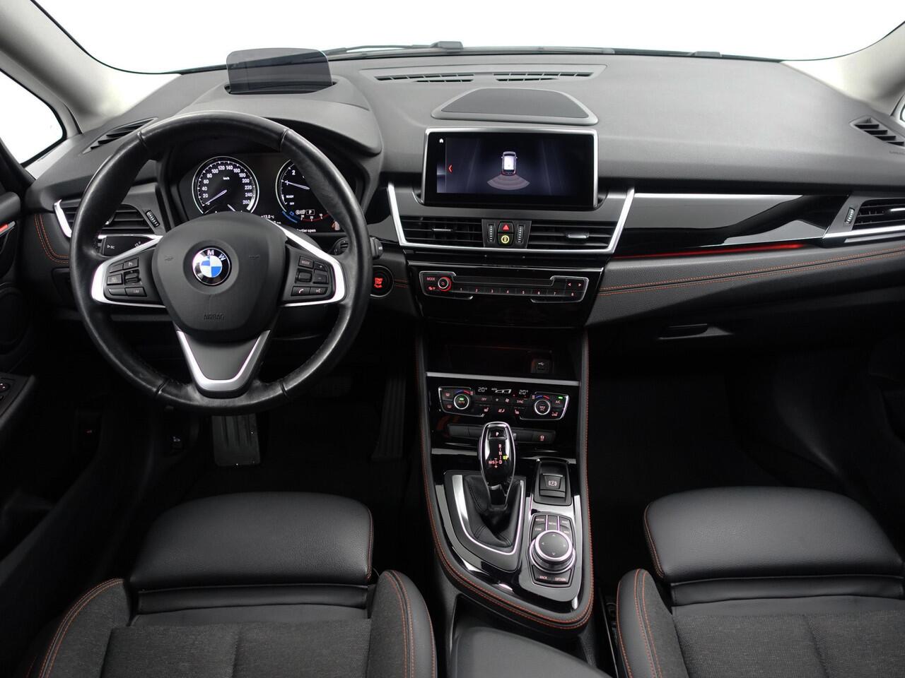 BMW 2-SERIE GRAN TOURER 218i Executive Edition Aut- 7 Pers, Dealer Onderhouden, Head Up, Standkachel, Virtual Cockpit, Stoelverwarming