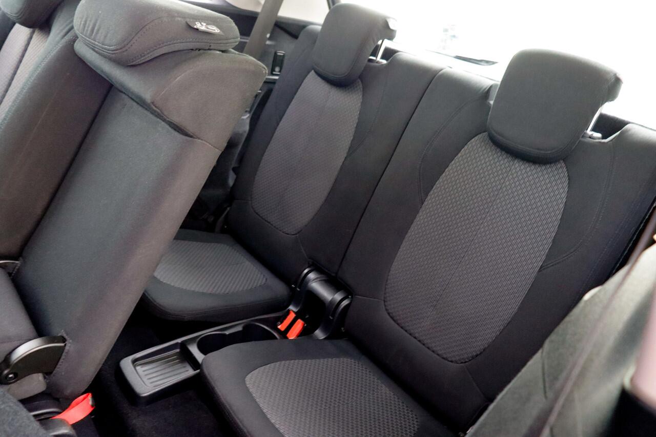 BMW 2-SERIE GRAN TOURER 216i 7Pers.Executive Edition NAVI | DAB | BLUETOOTH | PDC V+A | LMV