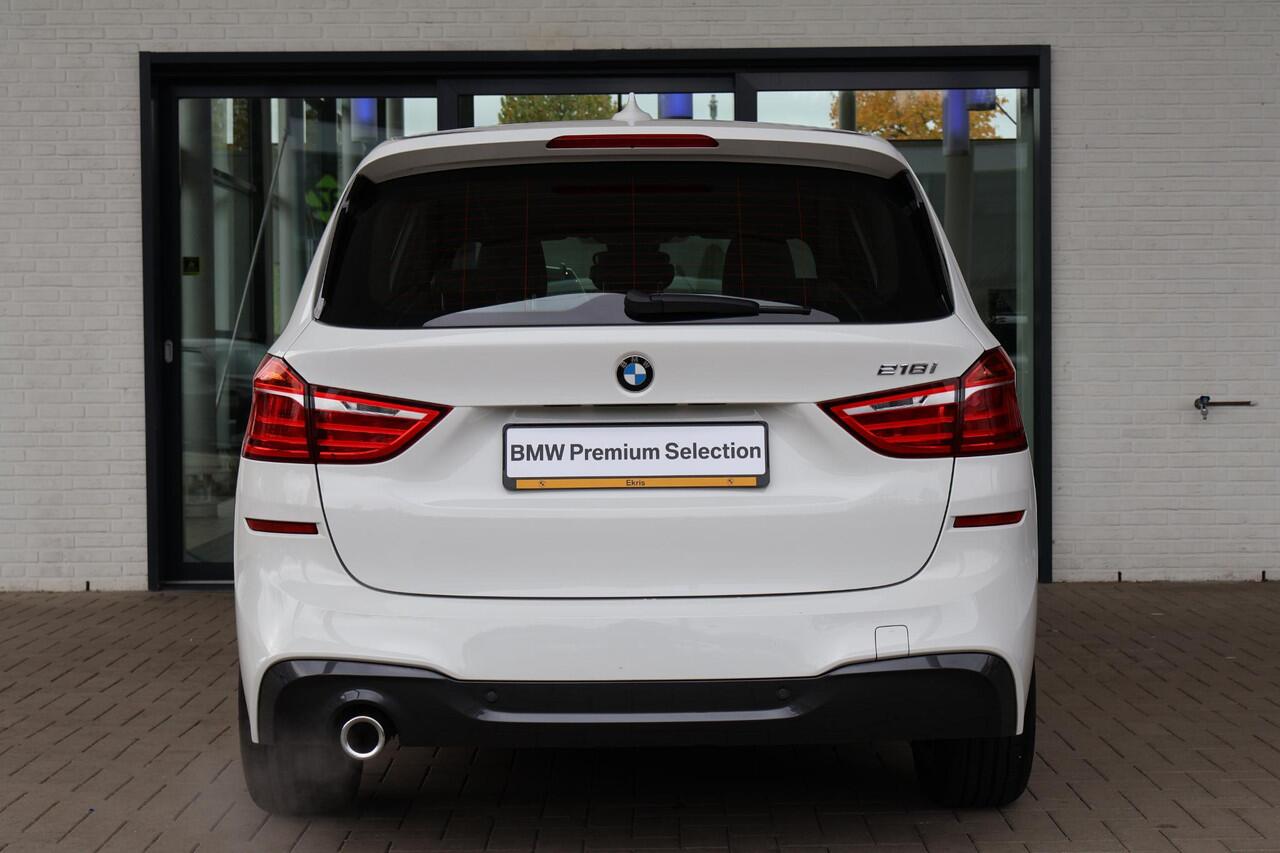 BMW 2-SERIE GRAN TOURER 218i Executive Edition M Sport | Trekhaak | Head-Up Display | LED-koplampen | Navigatie | Parkeersensoren |