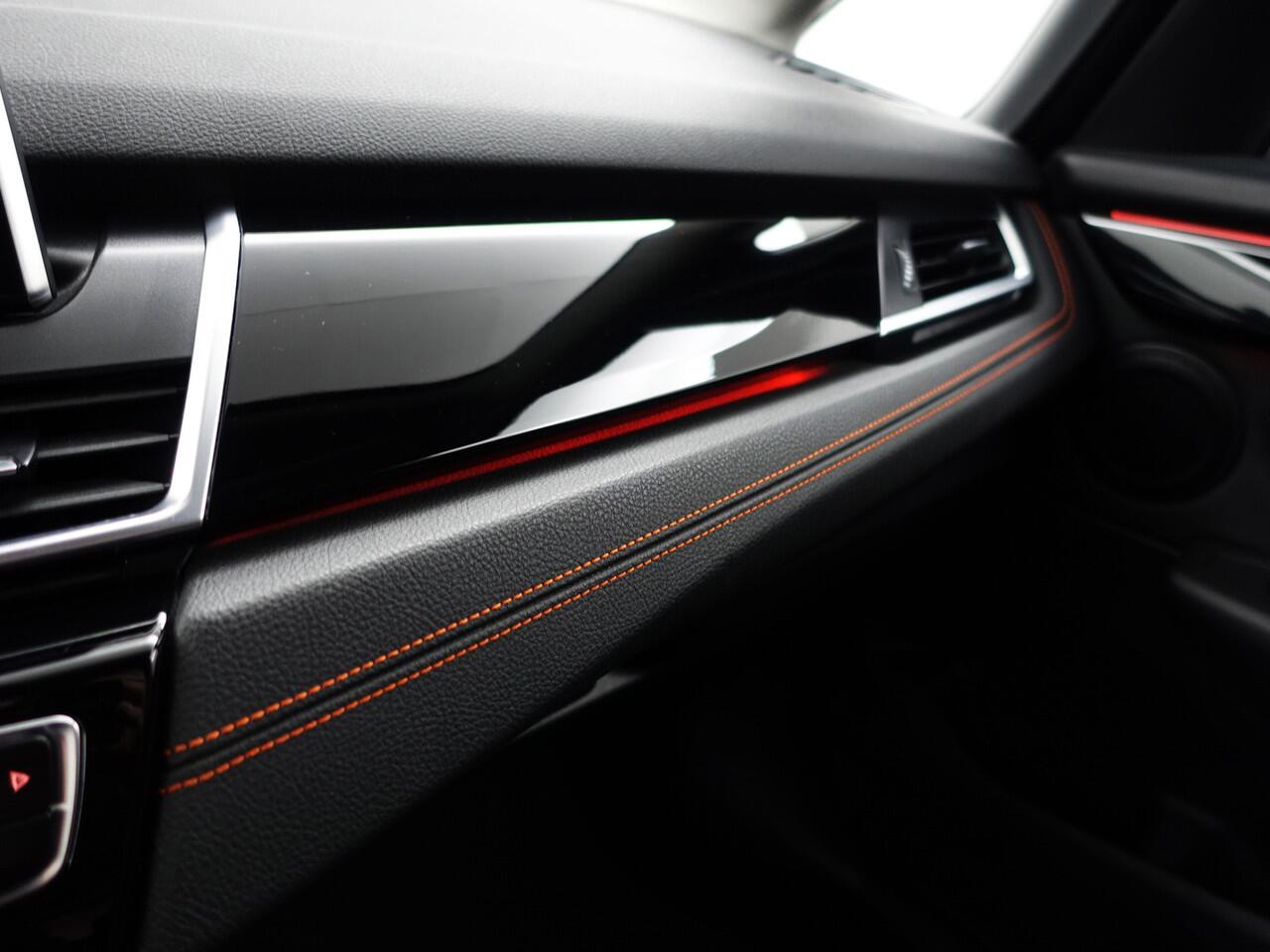 BMW 2-SERIE GRAN TOURER 218i Executive Edition Aut- 7 Pers, Dealer Onderhouden, Head Up, Standkachel, Virtual Cockpit, Stoelverwarming