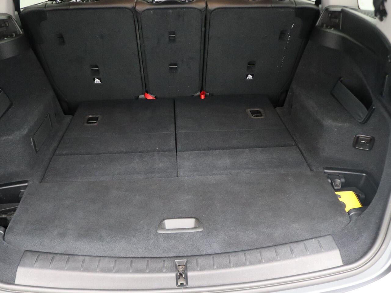 BMW 2-SERIE GRAN TOURER 216i 7p. Executive | Sport Line | Trekhaak | Navigatiesysteem Plus | HIFI | 17"