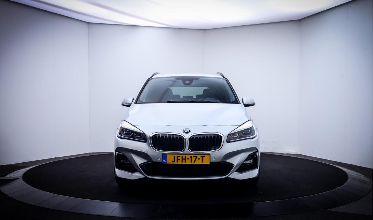BMW 2-SERIE GRAN TOURER 218iA 7Pers M-SPORT FULL LED | MEMORY | NAVI | STOELVERW | KEYLESS | INKLAPBARE SPIEGELS | PDC V+A | LMV 18''