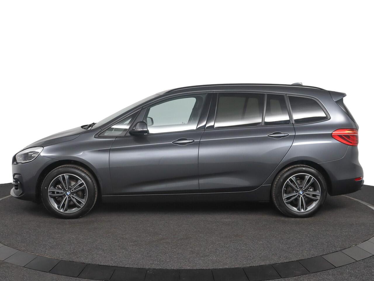 BMW 2-SERIE GRAN TOURER 216i 7p. Business Edition Sportline | 7-Persoon | Trekhaak | Head Up
