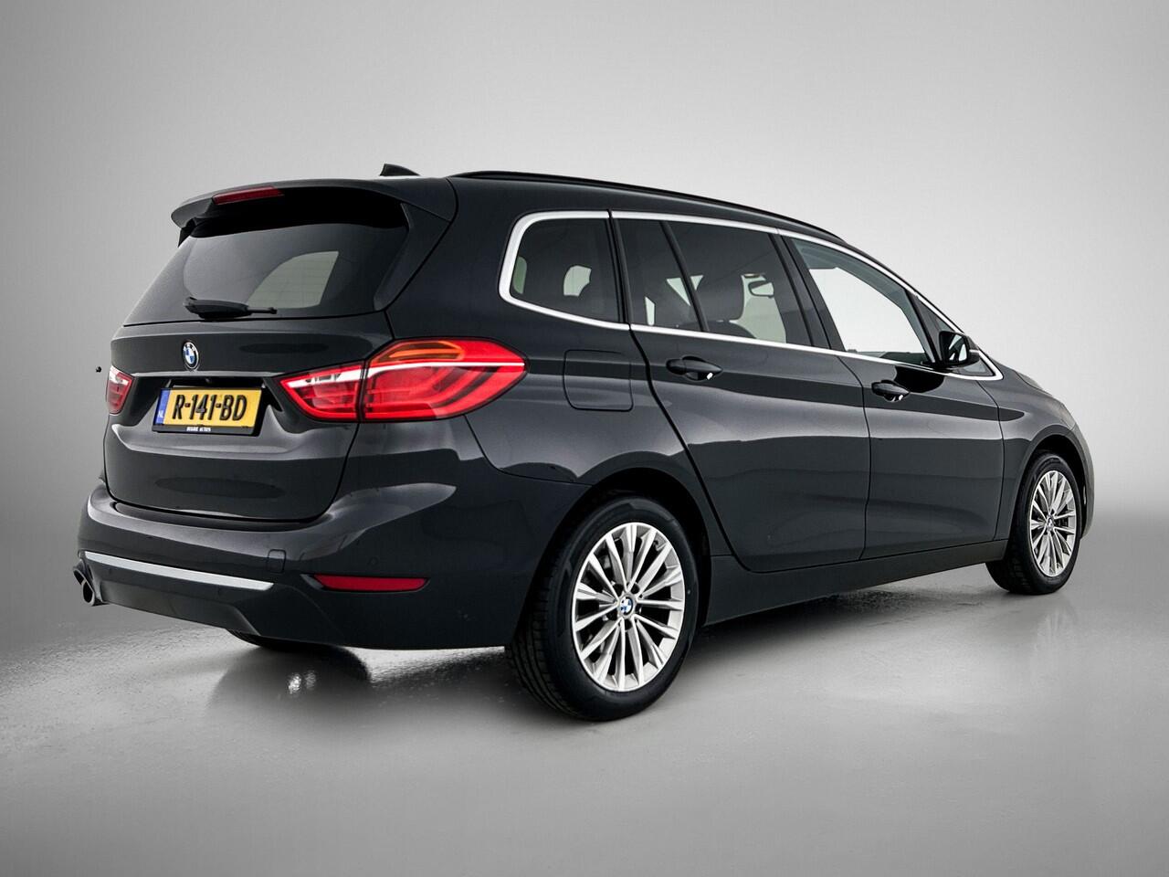 BMW 2-SERIE GRAN TOURER 216i 109PK 7pers Edition Plus / Leder / Navigatie / Pdc.+Camera / Stoelverwarming / Lux.line / Parking Pack / Apk 07-2026