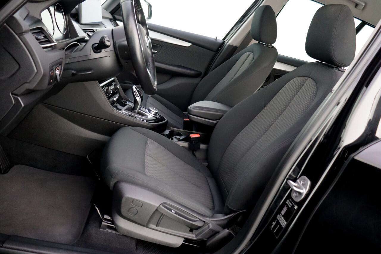 BMW 2-SERIE GRAN TOURER 218iA 7p. Business Edition Plus FULL LED | HEAD UP | CARPLAY | NAVI | STOELVERW | DAB | PDC | LMV | ELEK KLEP