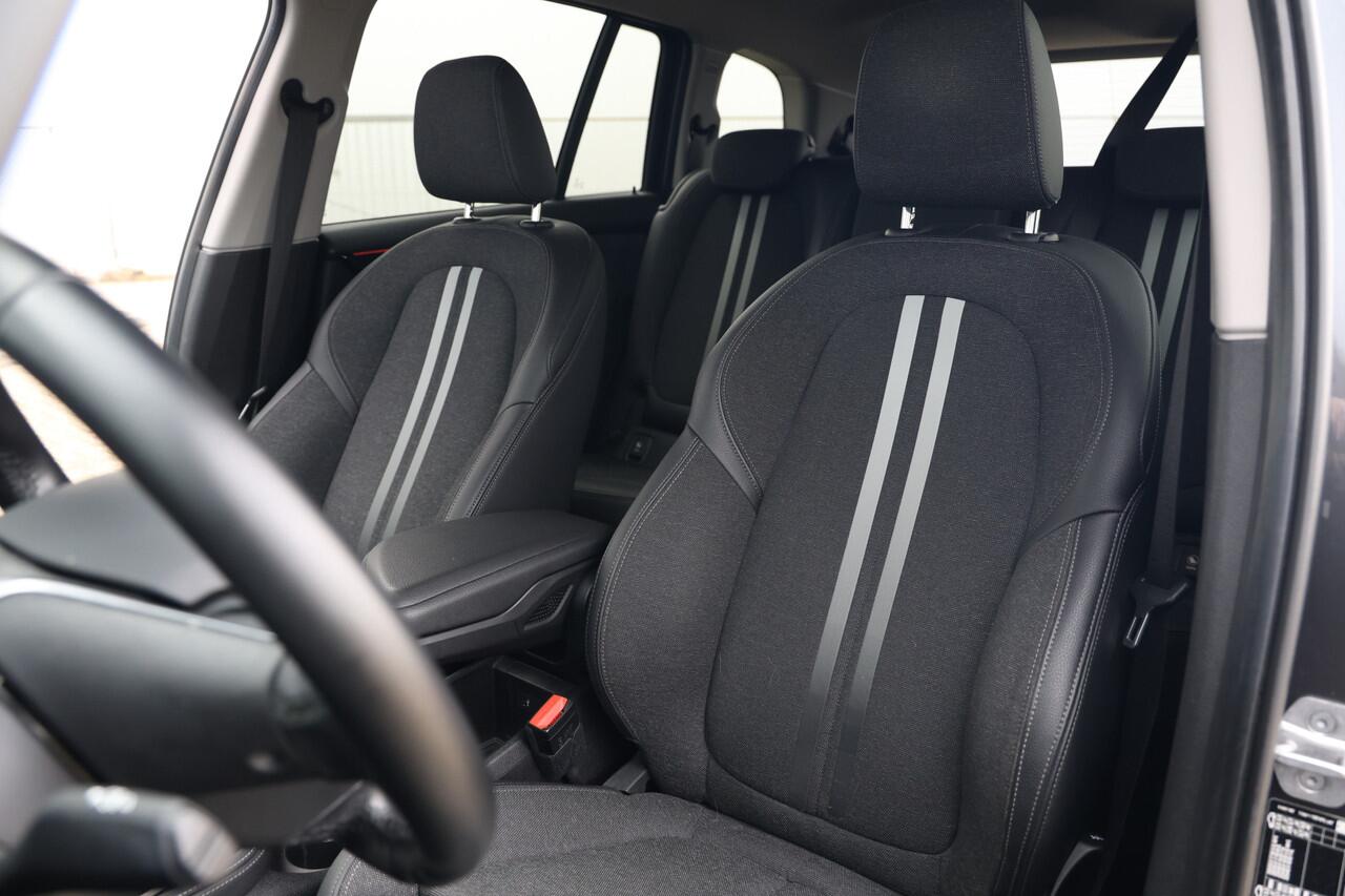 BMW 2-SERIE GRAN TOURER 216i EXECUTIVE SPORT LINE 7P HUD|Trekh|Dealerondh|Led