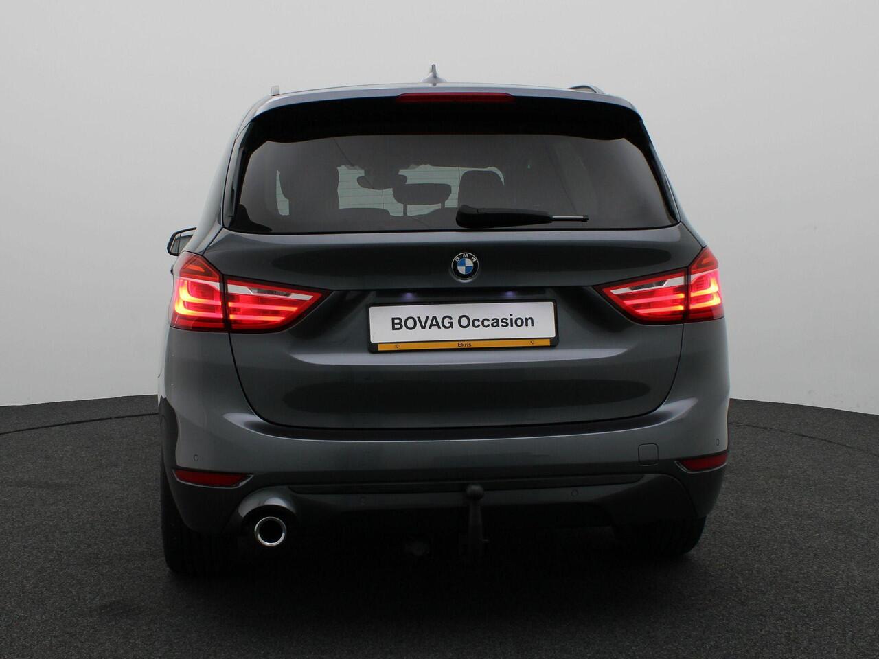 BMW 2-SERIE GRAN TOURER 216i 7p. Executive | Sport Line | Trekhaak | Navigatiesysteem Plus | HIFI | 17"