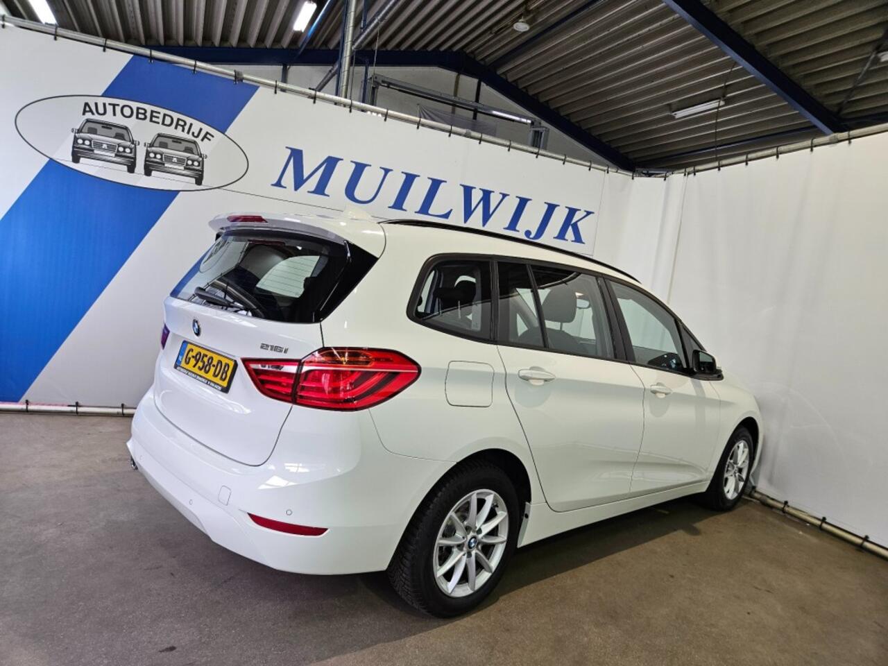 BMW 2-SERIE GRAN TOURER 216i Executive Edition 7 pers. / Navi / NL Auto