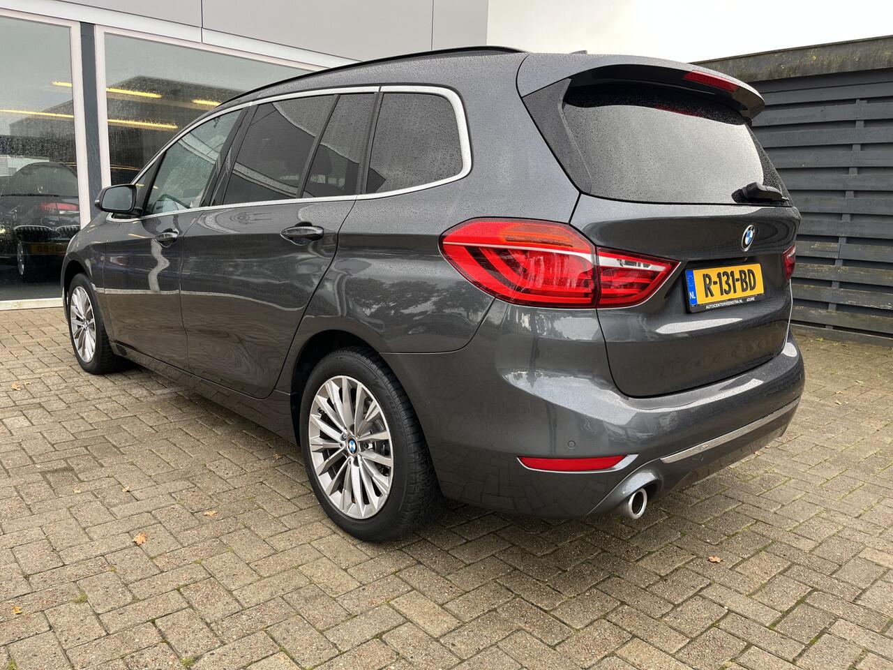 BMW 2-SERIE GRAN TOURER 216i Business Edition Plus 7 Persoons / Trekhaak / Leder / Camera / Stoelverwarming