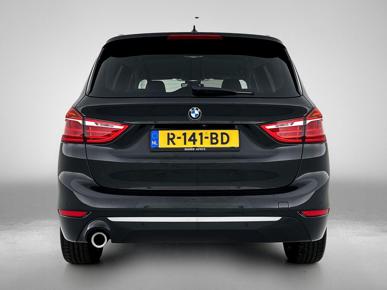 BMW 2-SERIE GRAN TOURER 216i 109PK 7pers Edition Plus / Leder / Navigatie / Pdc.+Camera / Stoelverwarming / Lux.line / Parking Pack / Apk 07-2026