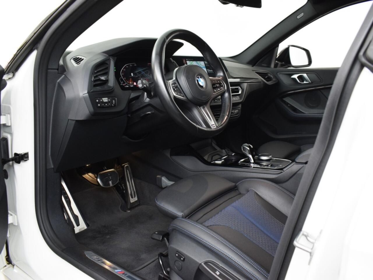 BMW 2-SERIE Gran Coupé 218i Introduction Edition | M-Sport o Live Cockpit o CarPlay