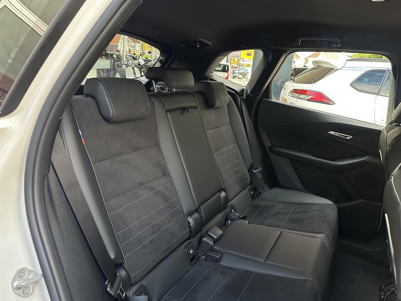 BMW 2-SERIE Active Tourer 225e xDrive Alcanatra/Leder/Stoelverwarming/Camera.