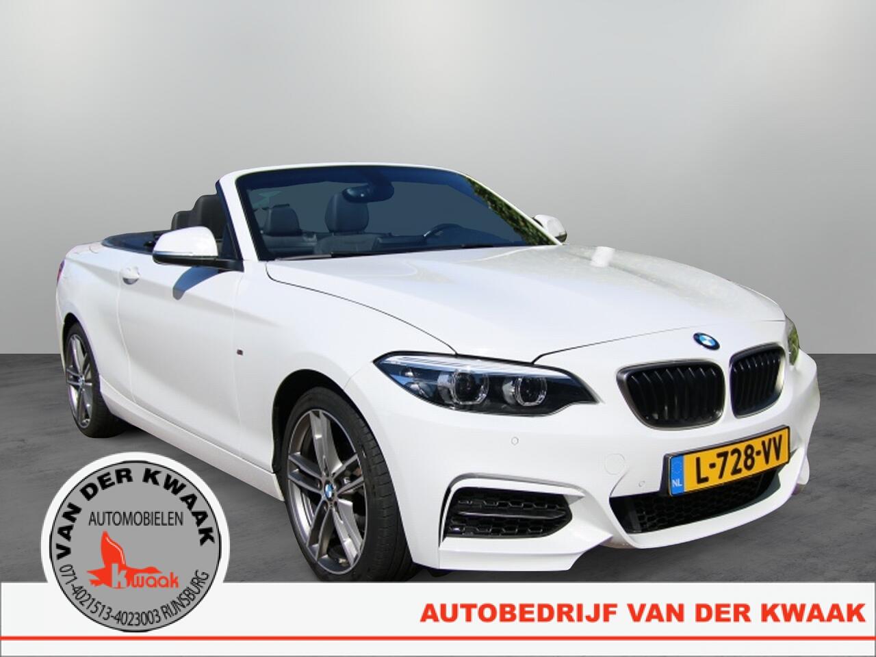 BMW 2-SERIE 218i High Executive | M-pakket | Navigatie | Sensoren v/a |