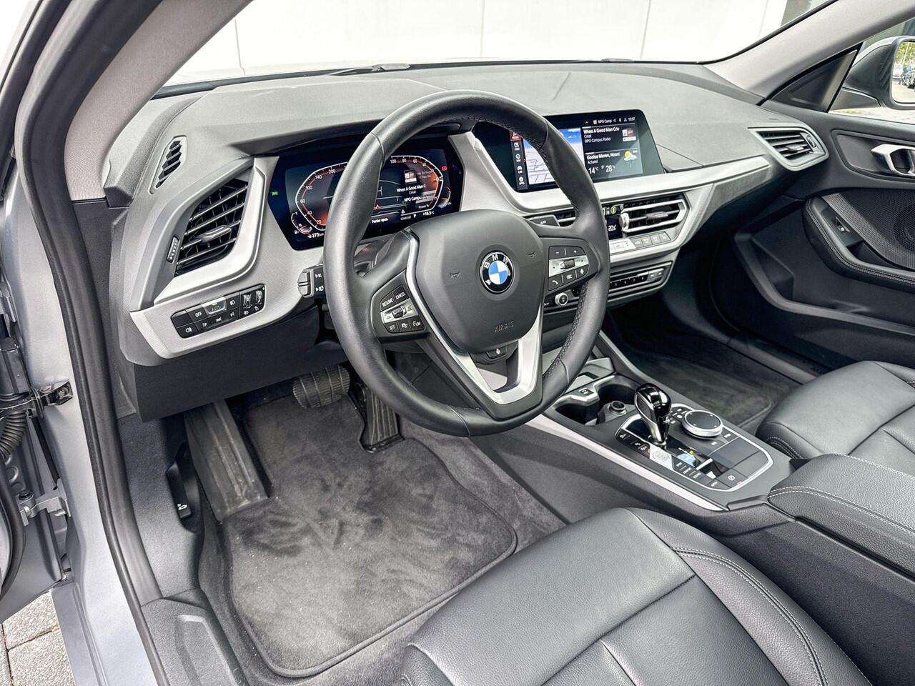 BMW 2-SERIE Gran Coupé 220i | Comfort Pack | Panoramadak | cruise control adaptief