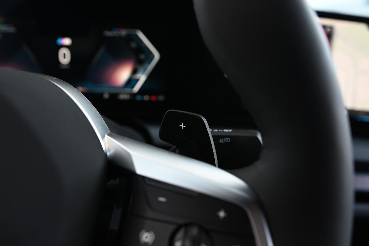 BMW 2-SERIE Gran Coupé 220 M Sport Automaat / Sportstoelen / Sportstoelen / Adaptieve LED / M Adaptief onderstel / Comfort Access / Parking Assistant