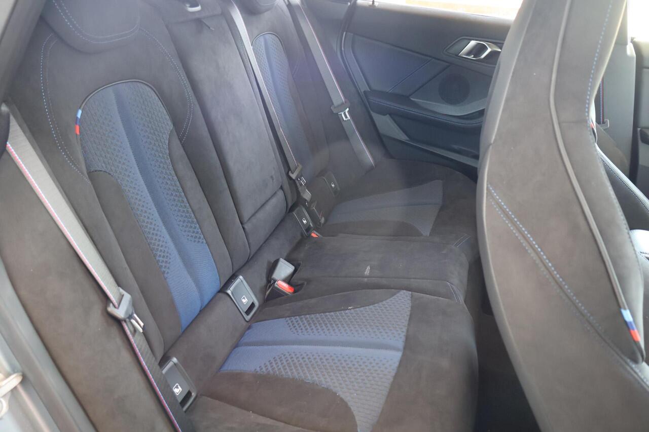 BMW 2-SERIE Gran Coupé 218i | M Sport Pro Pack | Premium Pack | Travel Pack