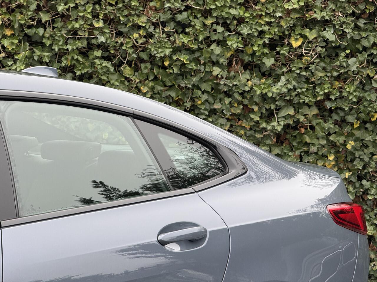 BMW 2-SERIE Gran Coupé 218i | M-Sport | Camera | Adapt. Led | Elek. verst. stoelen | Head-Up | Comfort Acces